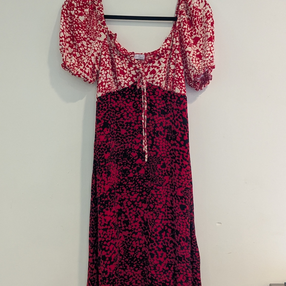 Juniors' SO Mixed Heart Print Puff-Sleeve Midi Size Medium Dress